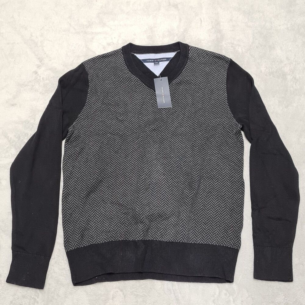 Tommy Hilfiger V-Neck Sweater Mens SMALL Preppy Golf Activewear Casual Gorp